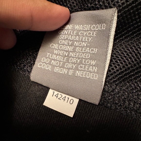 Michael Kors Rain Jacket (Black, Size L) - Picture 6 of 6